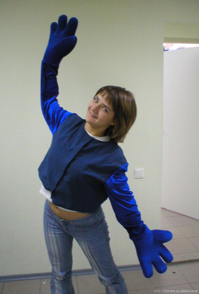 post-1095500-1123579663_thumb.jpg